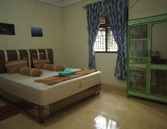 Homestay Nurbaiti (Kamar 2)