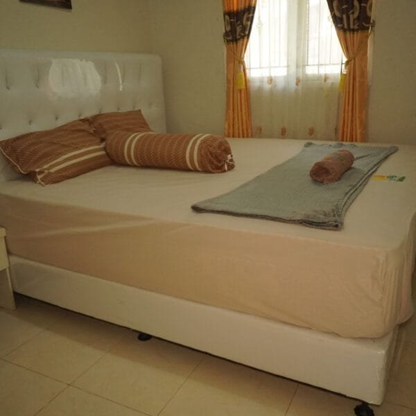 Homestay Dua Putri (Kamar 2)